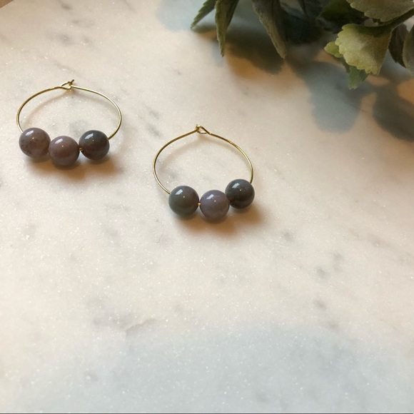 The Poppy in Neutral Grey- Dainty Hoop w/ Beads - Picture 3 of 5